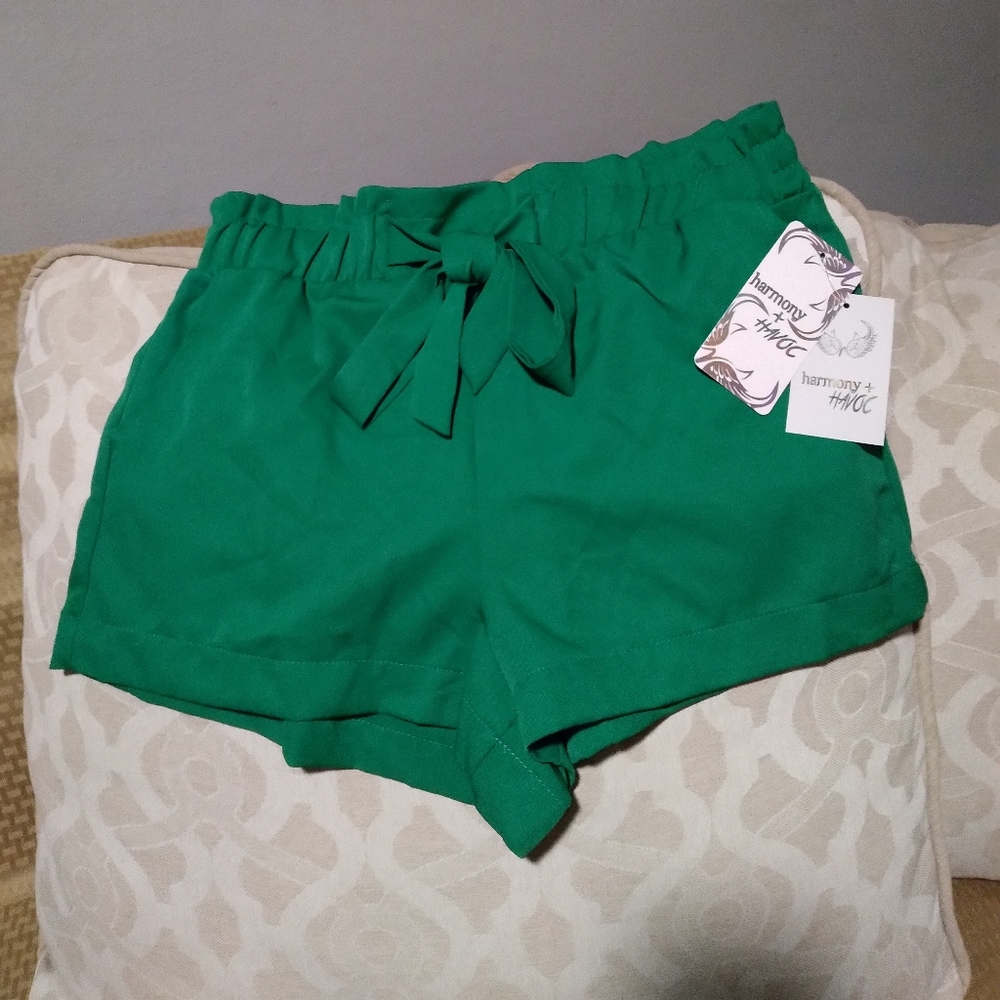 Green short pant.